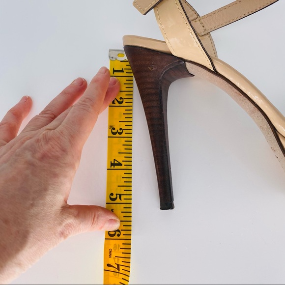 Gaston Lucioli Sandals Platforms and 5” Heels Tan Patent Leather Size 8 - Picture 3 of 14